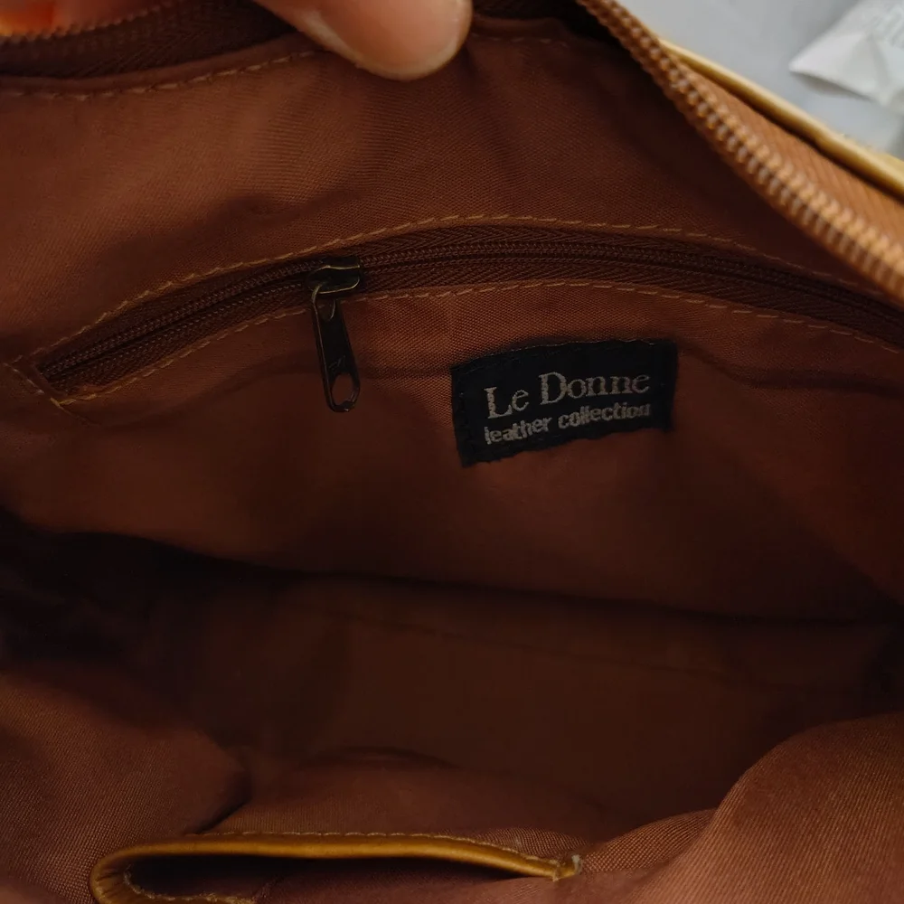 Vintage Le Donne Women's Brown Leather Purse